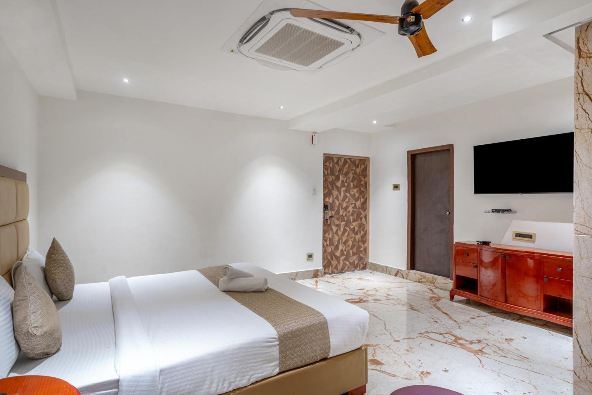 Hotel Chutneys Χιντεραμπάντ Εξωτερικό φωτογραφία
