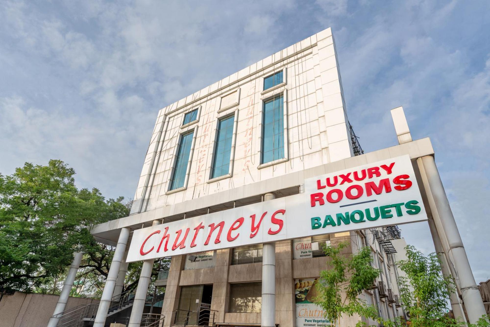 Hotel Chutneys Χιντεραμπάντ Εξωτερικό φωτογραφία